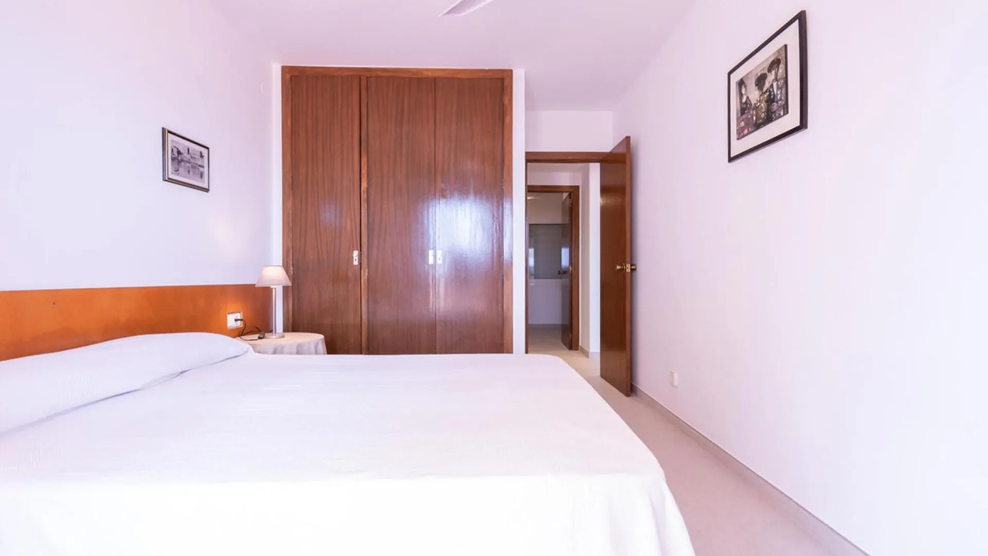 アパート Apartamento En La Playa De Riells Con Terraza Grande, Parking Y Wifi - Es-325-2 トレリャ・デ・モングリ